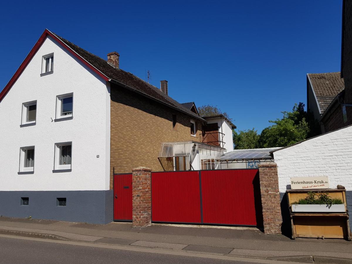 Ferienhaus Kruk Hergarten Luaran gambar