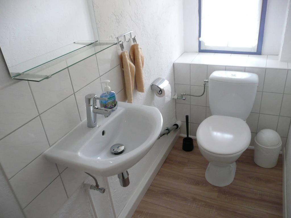 Ferienhaus Kruk Hergarten Luaran gambar
